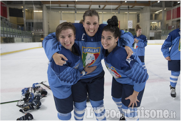 Hockey ghiaccio,festa italiana a Torre Pellice