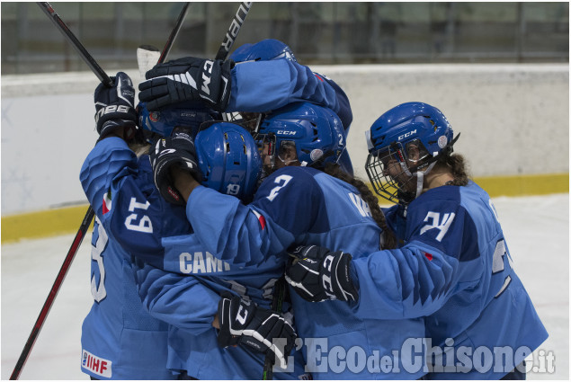 Hockey ghiaccio,festa italiana a Torre Pellice