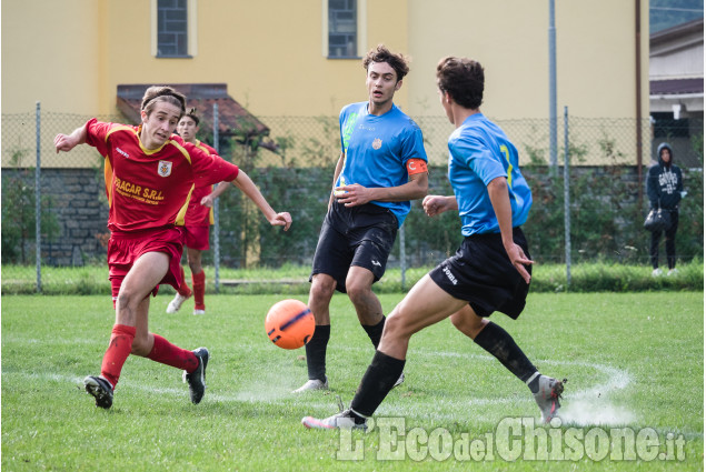 Calcio Under 18: poker Villafranca 