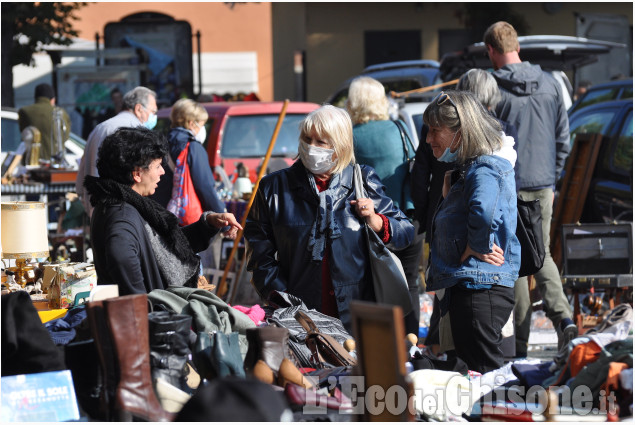 Bibiana: mercatino "Da la crota al sulè"