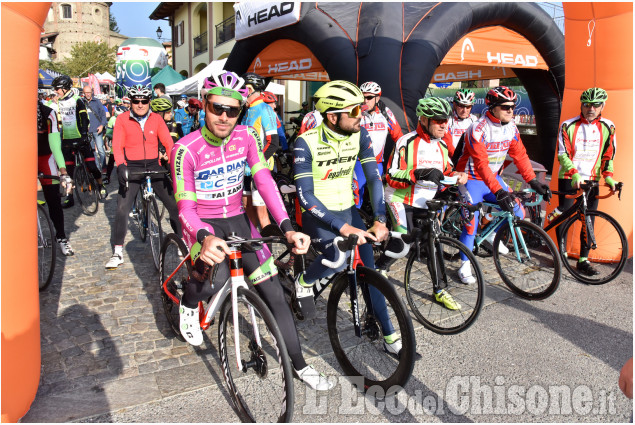 San Pietro vl. Cicloturistica con Jacopo Mosca e Umberto Marengo San Pietro v.l. Cicloturistica con Jacopo Mosca è Umberto Marengo