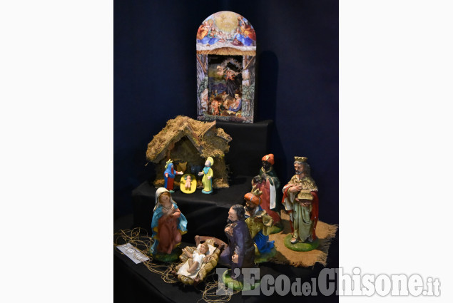 Pinerolo: Il Presepio fra i popoli del mondo