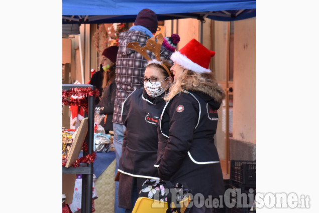 Cumiana: Babbo Natale alla festa di domenica