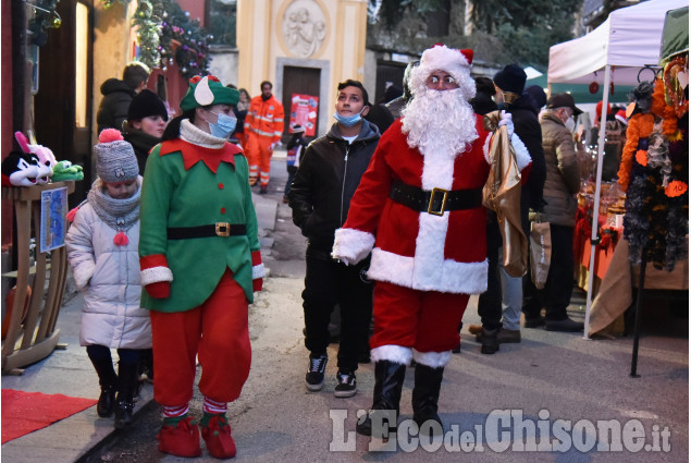 Cumiana: Babbo Natale alla festa di domenica