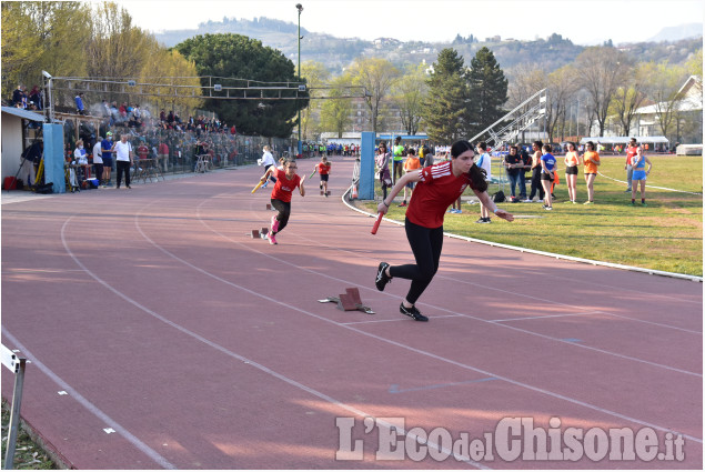 Pinerolo: Atletica staffette al Martin corrono in 900