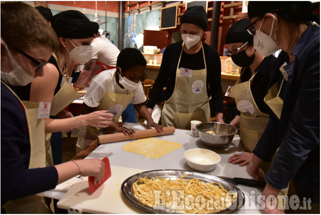 Pinerolo "Le mani in pasta"da Eataly