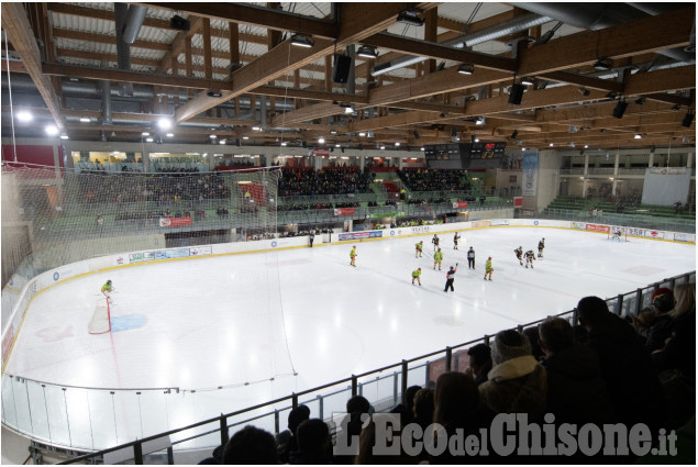 Hockey ghiaccio, le emozioni di gara 1 di finale al Cotta 