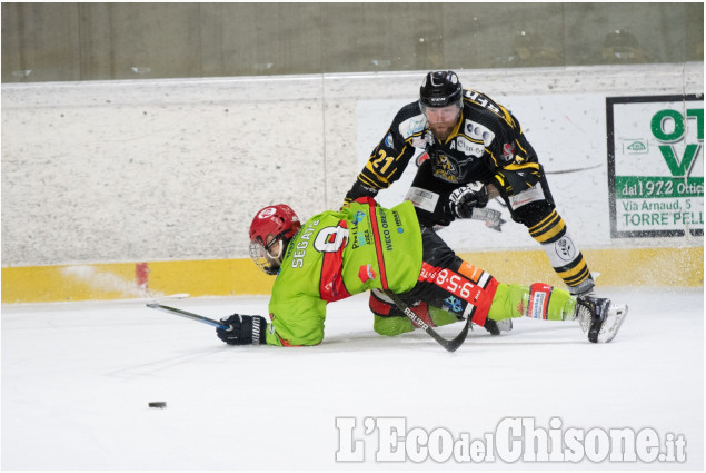 Hockey ghiaccio, le emozioni di gara 1 di finale al Cotta 