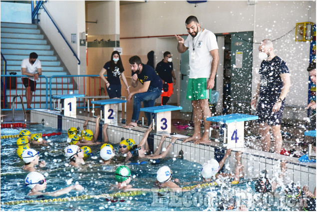 Pinerolo:Nuoto per il Trofeo Valmora vasca affollata