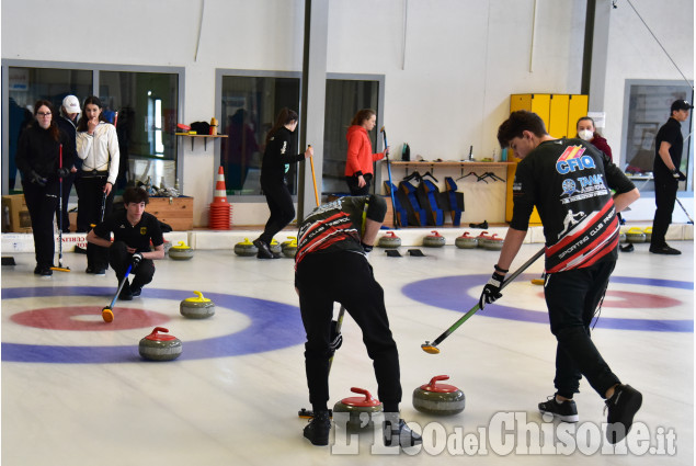 Curling : Stage per giovani sul ghiaccio pinerolese