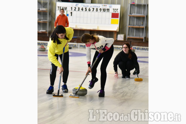 Curling : Stage per giovani sul ghiaccio pinerolese