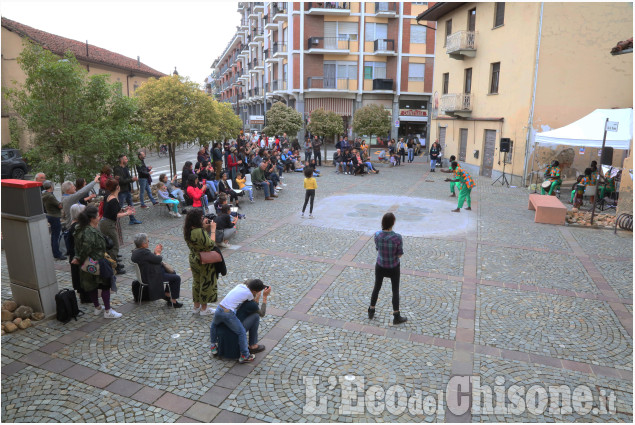 None: esibizione band dell'associazione nonese Musica Insieme e gruppo di percussionisti di Magatte Dieng   Tamra di Torino