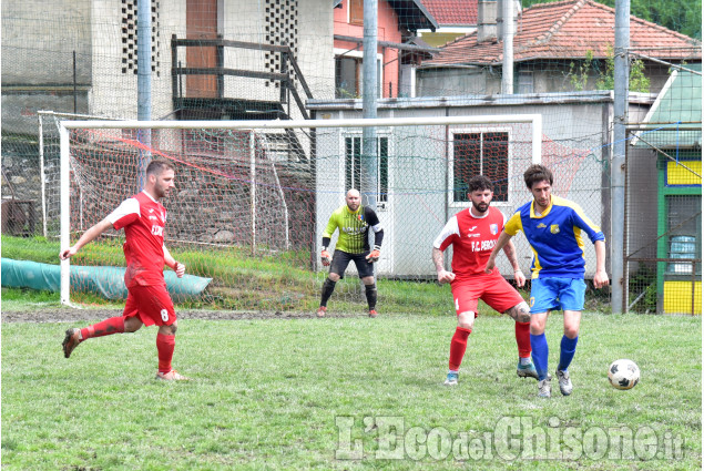 Calcio Prima categoria: tris Perosa