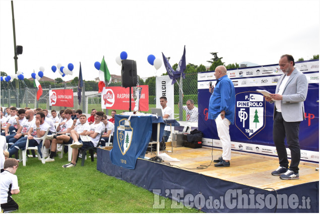 Calcio:La festa del Pinerolo per la serie D