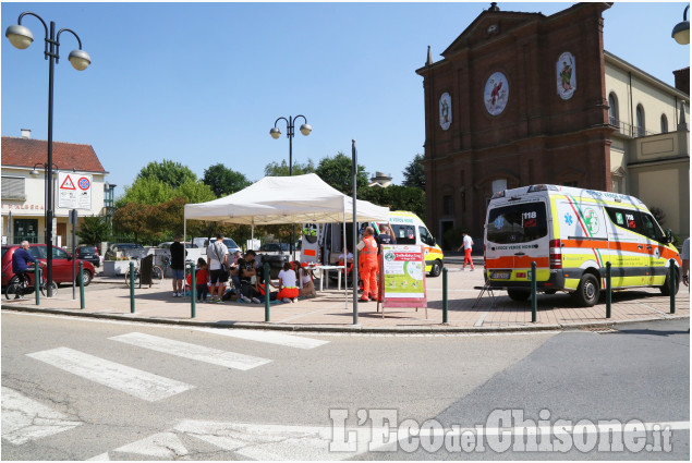 None: defibrillation day