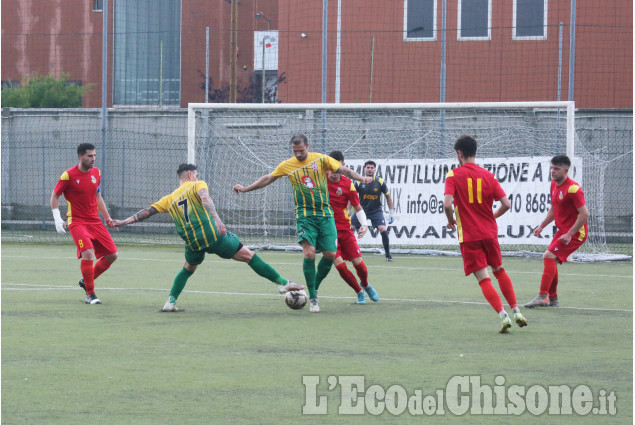 Calcio: il Cavour vince e torna in Eccellenza