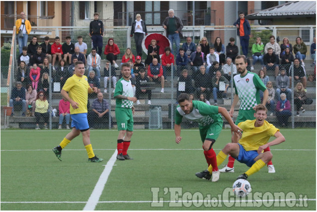 Calcio Seconda categoria play-off: Giaveno esulta