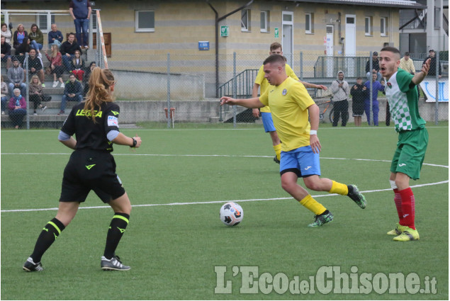 Calcio Seconda categoria play-off: Giaveno esulta