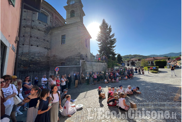 San Pietro,una comunità in festa per il gemellaggio