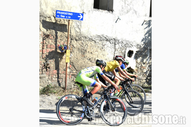 Ciclismo, giornata azzurra ad Osasco: festa dagli Allievi ai più piccoli