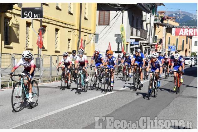 Ciclismo, giornata azzurra ad Osasco: festa dagli Allievi ai più piccoli