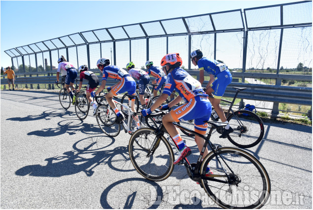 Ciclismo, giornata azzurra ad Osasco: festa dagli Allievi ai più piccoli