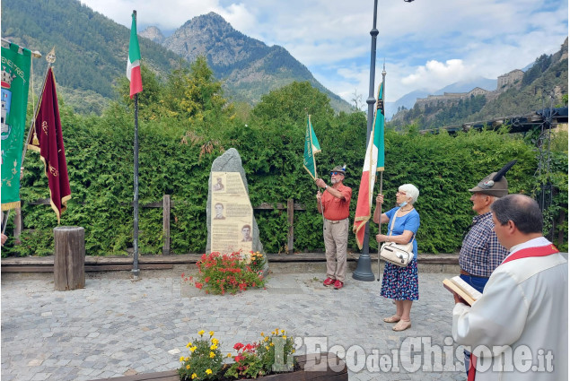 Fenestrelle: la commemorazione dei caduti partigiani al cippo di Chambons