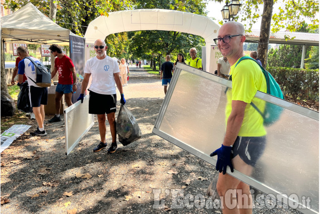 Pinerolo: Una domenica di Plogging raccolti in città oltre 330 kg di rifiuti