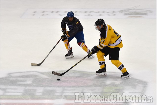 Pinerolo: Ice Hockey World Championships Weekend