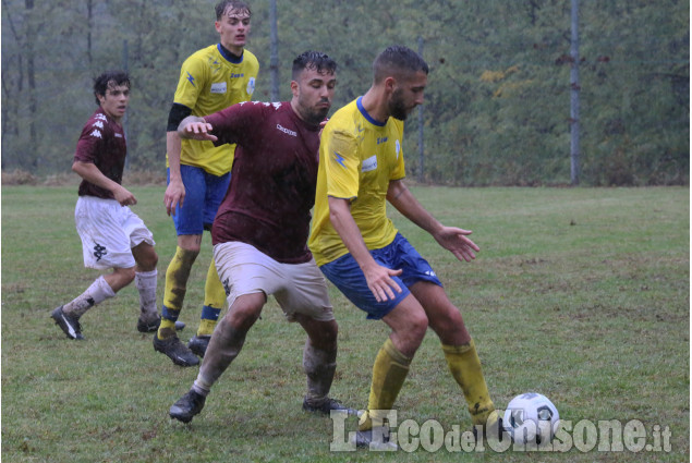 Calcio Seconda categoria: Piossasco tennistico a Frossasco