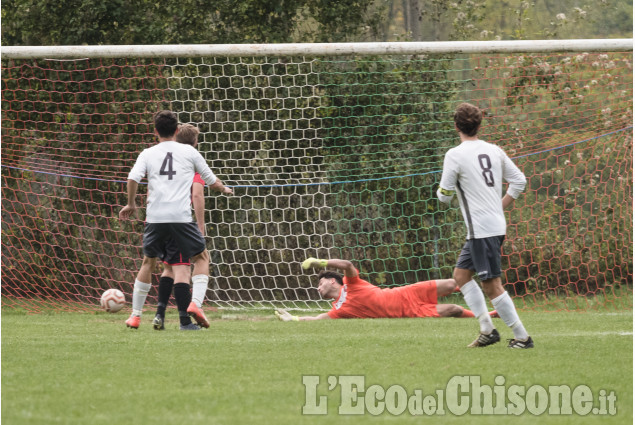 Calcio Promozione: prima vittoria Pinasca contro Infernotto