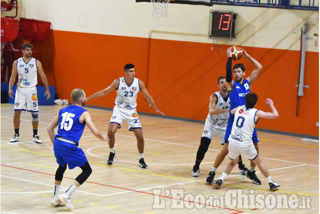 Basket: Cestistica Pinerolo- Abet Barket 