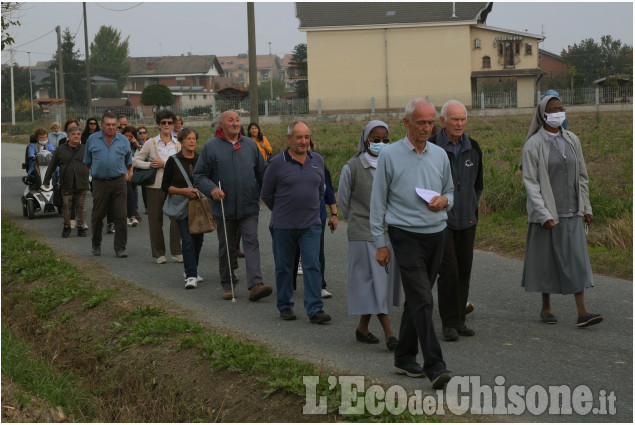 None: processione e messa alla chiesetta restaurata di San Sebastiano