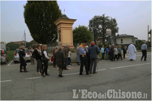 None: processione e messa alla chiesetta restaurata di San Sebastiano