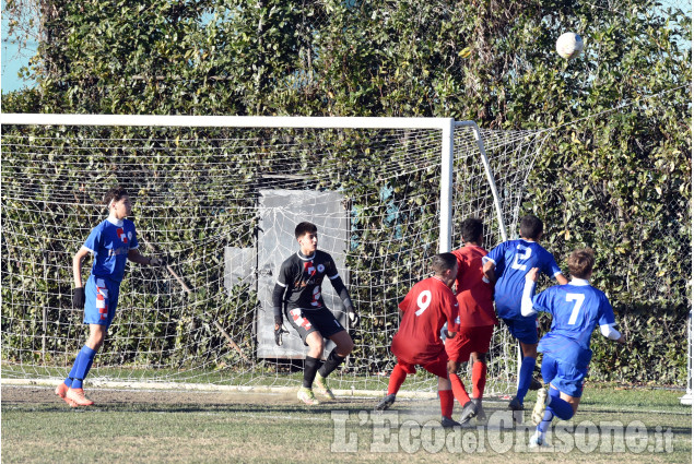 Calcio Under 16: derby al Pinerolo sul Nichelino Hesperia