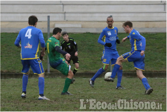 Calcio Seconda categoria: Cumiana supera Beiborg nello scontro al vertice