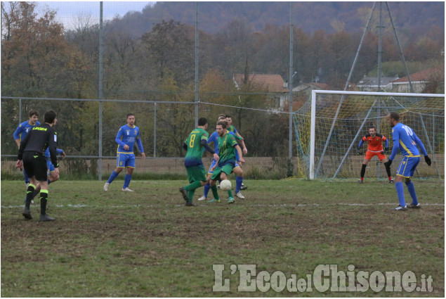 Calcio Seconda categoria: Cumiana supera Beiborg nello scontro al vertice