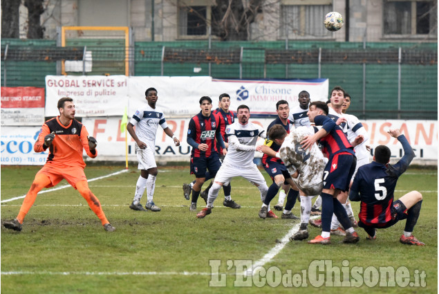 Calcio serie D: Pinerolo punito 4-0 dal Gozzano