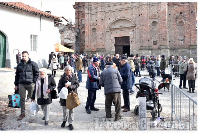 Pinerolo: Frazione Abbadia Festa San Antonio Abate Benedizione degli animali 