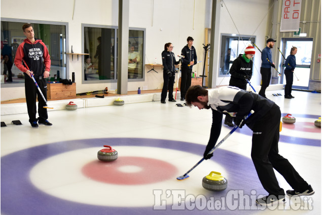 Pinerolo,Curling:Torneo internazionale doppio misto