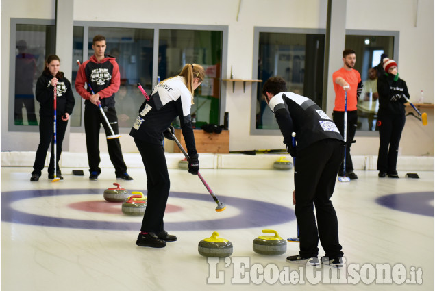 Pinerolo,Curling:Torneo internazionale doppio misto