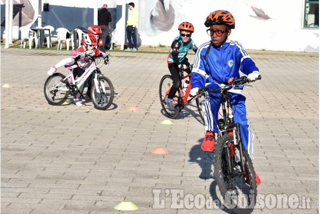 Pinerolo: Scuola di Ciclismo per piccoli