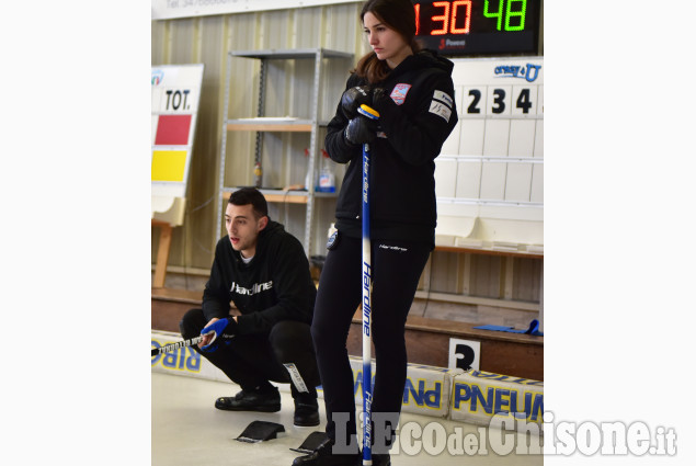 Pinerolo:Curling, finali di campionati italiani misti