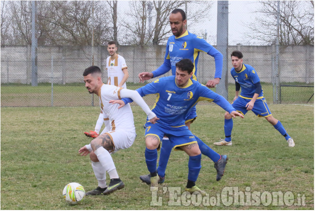 Calcio Seconda categoria: urlo Tetti Rivalta nel recupero