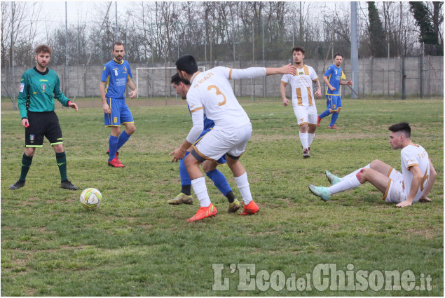 Calcio Seconda categoria: urlo Tetti Rivalta nel recupero