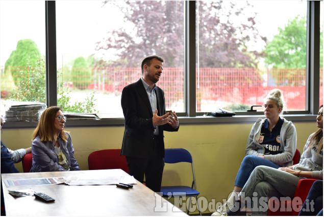 Volley, le immagini del Pinerolo a "l'eco del chisone"