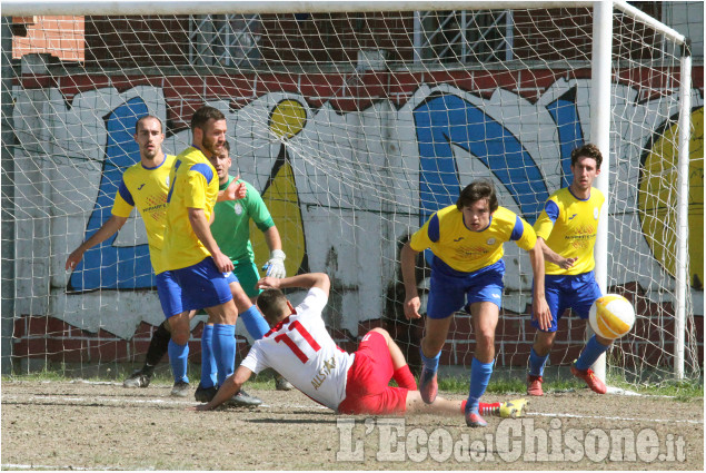 Calcio Prima categoria: Nichelino Hesperia si salva e spedisce Villar Perosa in Seconda categoria