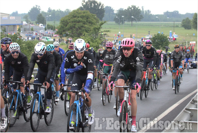 Giro d'Italia: le immagini del passaggio a Candiolo