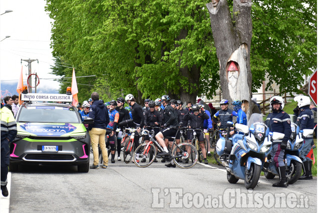 Giro d'Italia, passaggi e atmosfera sul Braida