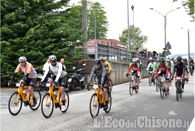 Giro d'Italia, passaggi e atmosfera sul Braida